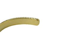 Load image into Gallery viewer, LEON掲載 即完売 SKY BLUE HAWK Side Fluted K18 YG Bangle メンズ バングル 美品 中古 53508