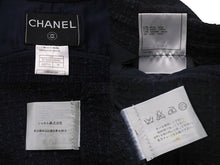 Load image into Gallery viewer, CHANEL シャネル セットアップ ジャケット スカート ココマーク 01P P17609 P17612 ネイビー ツイード 美品 中古 53593