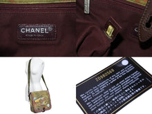 Load image into Gallery viewer, CHANEL シャネル ショルダーバッグ ココマーク エンブロイダリー グラフィティ 20番台 カーキ マルチ シルバー金具 美品 中古 53605