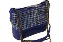 Load image into Gallery viewer, CHANEL シャネル ガブリエルドゥ ショルダーバッグ 27番台 ココマーク ブルー ゴールド シルバー金具 ツイード 美品 中古 54225