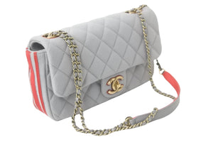 極美品 CHANEL シャネル ショルダーバッグ シングルフラップ マトラッセ Wチェーン グレー レッド ウール ゴールド金具 中古 54886