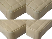 Load image into Gallery viewer, CHANEL シャネル チェーンショルダーバッグ チョコバー A15316 8番台 ベージュ ゴールド金具 美品 中古 54891