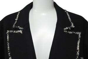 極美品 CHANEL シャネル ウール エンブレム ダブル ジャケット 05C ブラック ロゴ ツイード P24937V12963 サイズ44 中古 54954