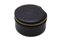 Load image into Gallery viewer, CHANEL シャネル ジュエリーケース ココマーク 2番台 ブラック キャビアスキン ゴールド金具 美品 中古 55028