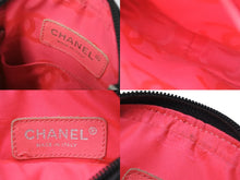Load image into Gallery viewer, CHANEL シャネル ポシェット ミニ ショルダーバッグ カンボンライン ココマーク８番代 ブラック ホワイト 良品 中古 55166