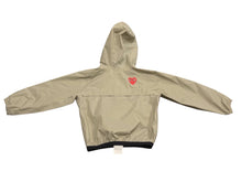 Load image into Gallery viewer, PLAY COMME des GARCONS K-WAY プレイコムデギャルソン ケイウェイ パーカー CA#06569 ベージュ ナイロン キッズ サイズ 4YEARS 美品 中古 4b005535