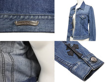 Load image into Gallery viewer, CHROME HEARTS クロムハーツ セメタリークロスパッチ デニムジャケット ホースシューボタン ブルー SV925 サイズS 美品 中古 55354