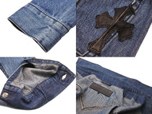 Load image into Gallery viewer, CHROME HEARTS クロムハーツ セメタリークロスパッチ デニムジャケット ホースシューボタン ブルー SV925 サイズS 美品 中古 55354