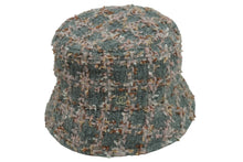 Load image into Gallery viewer, 極美品 CHANEL シャネル ハット 帽子 ココマーク グレー ピンク ツイード サイズM シルバー金具 中古 55395