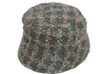 Load image into Gallery viewer, 極美品 CHANEL シャネル ハット 帽子 ココマーク グレー ピンク ツイード サイズM シルバー金具 中古 55395