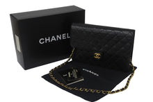 Load image into Gallery viewer, CHANEL シャネル チェーンショルダーバッグ プッシュロック 4番台 ココマーク ラムスキン ブラック ゴールド 美品 中古 55457