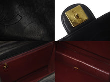 Load image into Gallery viewer, CHANEL シャネル ショルダーバッグ マトラッセ22 チェーン プッシュロック 3番台 ブラック ゴールド金具 レザー 美品 中古 55477
