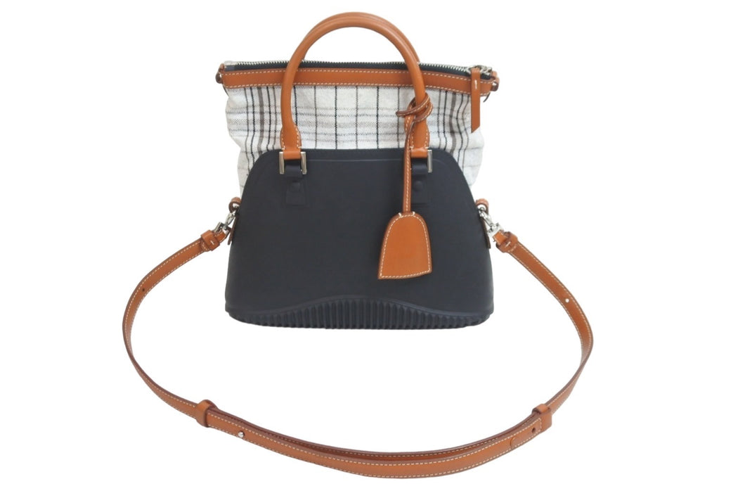 Maison Margirla メゾンマルジェラ 5AC 2WAY ショルダーバッグ ハンドバッグ 鞄 ブラック レザー SB3WG009 美品 中古 55544