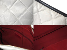Load image into Gallery viewer, CHANEL シャネル 2WAYチェーンショルダーバッグ マトラッセ ココマーク ステッチ ラムスキン ガブリエル ホワイト 美品 中古 55638
