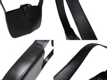 Load image into Gallery viewer, LOUIS VUITTON ルイヴィトン レヴリ ワンショルダーバッグ ハンドバッグ M52162 ブラック エピレザー 美品 中古 4b005567