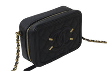 Load image into Gallery viewer, 極美品 CHANEL シャネル CCフィグリー ミニチェーンショルダーバッグ A84452 キャビアスキン ブラック ゴールド金具 中古 55712
