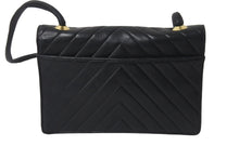 Load image into Gallery viewer, CHANEL シャネル ショルダーバッグ シェブロンステッチ ブラック ココマーク 2番台 ラムスキン ゴールド金具 美品 中古 55769