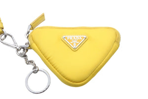 PRADA プラダ ポーチ トライアングルプレート Re ナイロン ネックストラップ付 イエロー 2TT140 シルバー金具 美品 中古 55940 