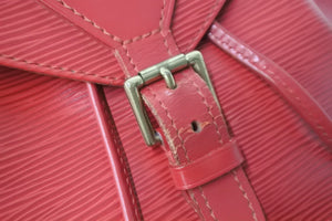 LOUIS VUITTON ルイヴィトン リュック・デイパック 1997年 プレオウンド エピ モンスリMM レッド ゴールド金具 美品 中古 55952