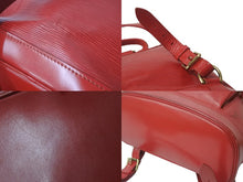 Load image into Gallery viewer, LOUIS VUITTON ルイヴィトン リュック・デイパック 1997年 プレオウンド エピ モンスリMM レッド ゴールド金具 美品 中古 55952