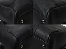 Load image into Gallery viewer, CHANEL シャネル シェブロン ミニ ボストンバッグ ココマーク ロゴ ブラック 鞄 Vステッチ シルバー金具 美品 中古 55973
