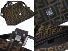 Load image into Gallery viewer, 極美品 FENDI フェンディ マンマバケット ワンショルダーバッグ 26424 ズッカ柄 キャンバス レザー ブラウン シルバー金具 中古 4b005601