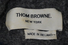 Load image into Gallery viewer, THOM BROWNE トムブラウン ニット帽 キャップ グレー ウール モヘヤ 中古 56013