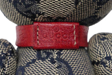 Load image into Gallery viewer, GUCCI グッチ GGキャンバス ぬいぐるみ 人形 テディーベア クマ ベージュ ネイビー 7077722 美品 中古 56024