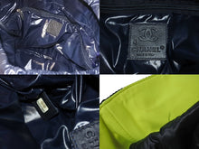 Load image into Gallery viewer, CHANEL シャネル トートバッグ メッシュ カメリア スポーツ ショッピングバッグ 24番台 グリーン ナイロン 美品 中古 56081