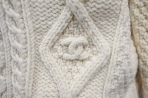 極美品 CHANEL シャネル ニット フィッシャーマンセーター PO8000V00293 96P アイボリー サイズ42 中古 56115