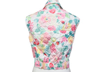 Load image into Gallery viewer, CHANEL シャネル ベスト フラワー 花柄 ココマーク ピンク マルチカラー ポリエステル サイズ36 4252W215 P04252 美品 中古 56117