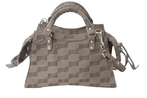 新品同様 BALENCIAGA バレンシアガ ショルダーバッグ Neo Cagole XS 22AW 696495 コットンキャンバス シルバー金具 中古 56181
