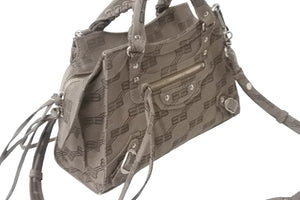 新品同様 BALENCIAGA バレンシアガ ショルダーバッグ Neo Cagole XS 22AW 696495 コットンキャンバス シルバー金具 中古 56181