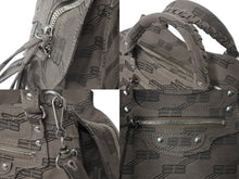 Load image into Gallery viewer, 新品同様 BALENCIAGA バレンシアガ ショルダーバッグ Neo Cagole XS 22AW 696495 コットンキャンバス シルバー金具 中古 56181