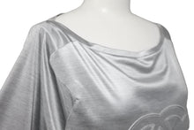 Load image into Gallery viewer, CHANEL シャネル 七分丈長袖Ｔシャツ ココマーク ドローコード P43485K04412 メタリックシルバー サイズ34 美品 中古 56184