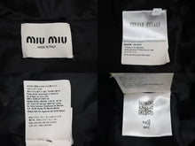 Load image into Gallery viewer, 極美品 MIU MIU ミュウミュウ 22AW ベルベット ジップアップパーカー セットアップ ブラック サイズ42 中古 56225