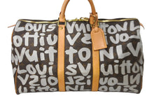 Load image into Gallery viewer, LOUIS VUITTON ルイヴィトン ボストンバッグ M92197 モノグラムグラフィティ キーポル50 ブラウン ゴールド金具 良品 中古 56297