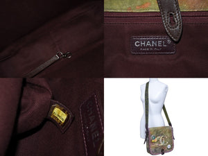 CHANEL シャネル ショルダーバッグ ココマーク エンブロイダリー グラフィティ 21番台 カーキ マルチ シルバー金具 美品 中古 56303