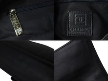 Load image into Gallery viewer, CHANEL シャネル ショルダーバッグ スポーツライン チョコバー 12番台 ココマーク スエード ネイビー シルバー金具 美品 中古 56314