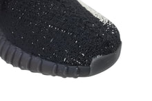 Load image into Gallery viewer, 極美品 ADIDAS アディダス YEEZY BOOST 350 V2 イージーブースト350 V2 スニーカー BY1604 サイズUS9 1/2 27.5CM OREO 2016 中古 4b005636