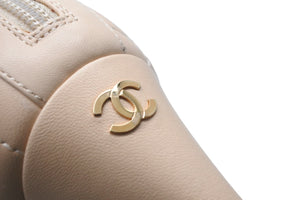 CHANEL シャネル ココマーク レザー ブーティー ブーツ ヒール ベージュ ブラック レザー 靴 茶 黒 G29270 サイズ38C 美品 中古 56395