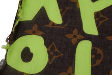 Load image into Gallery viewer, LOUIS VUITTON ルイヴィトン スカーフ パレオ モノグラム グラフィティ ヴェール ネオングリーン M72387 美品 中古 56483
