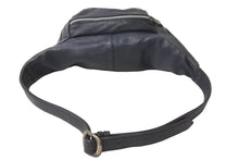 Load image into Gallery viewer, CHROME HEARTS クロムハーツ ショルダーバッグ スナットパック ダガージップ ガンスリンガー シルバー金具 良品 中古 56495