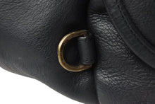 Load image into Gallery viewer, CHROME HEARTS クロムハーツ ショルダーバッグ スナットパック ダガージップ ガンスリンガー シルバー金具 良品 中古 56495