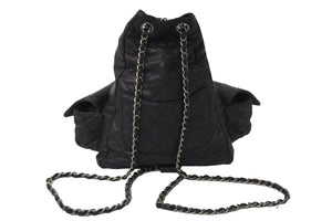 CHANEL シャネル リュック デイパック マトラッセ チェーン 17番台 ココマーク ブラック ラムスキン 美品 中古 56509