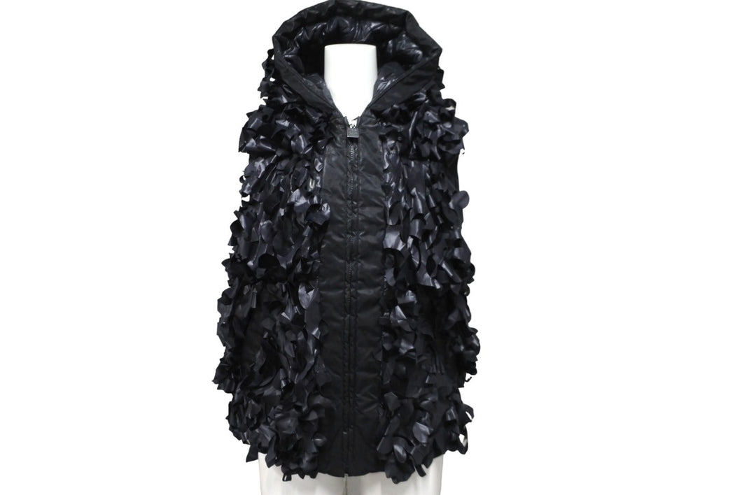CHANEL シャネル スポーツライン リボンベスト フード付き P36696V26360 ナイロン ブラック サイズ38 美品 中古 56545