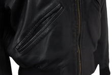 Load image into Gallery viewer, CHANEL シャネル ココマーク レザー ジャケット ブラック ロゴ アウター シルク ヴィンテージ サイズ36 良品 中古 56554