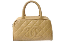 Load image into Gallery viewer, CHANEL シャネル マトラッセ キャビアスキン ココマーク ミニボストン バッグ ロゴ ベージュ 美品 中古 56684