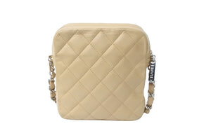 CHANEL シャネル ココマーク チェーンショルダーバッグ マトラッセ スクエア 10番台 ベージュ シルバー金具 良品 中古 56692