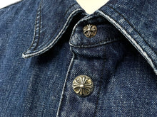 Load image into Gallery viewer, 新品未使用品 CHROME HEARTS クロムハーツ ダウンジャケット ワークドッグ デニム コットン ポリエステル インディゴ 中古 57035